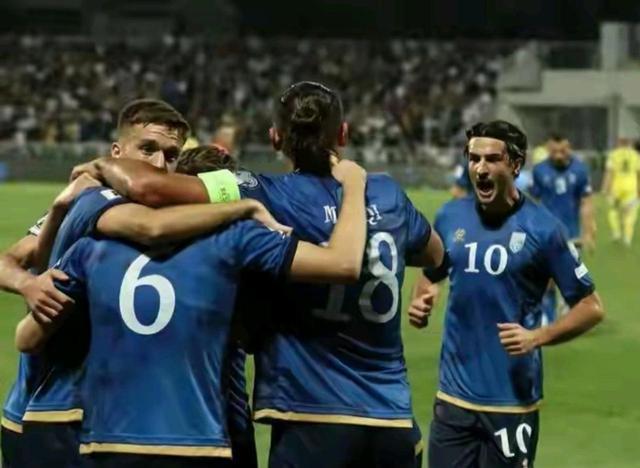 力悬殊的对, 让世界看到