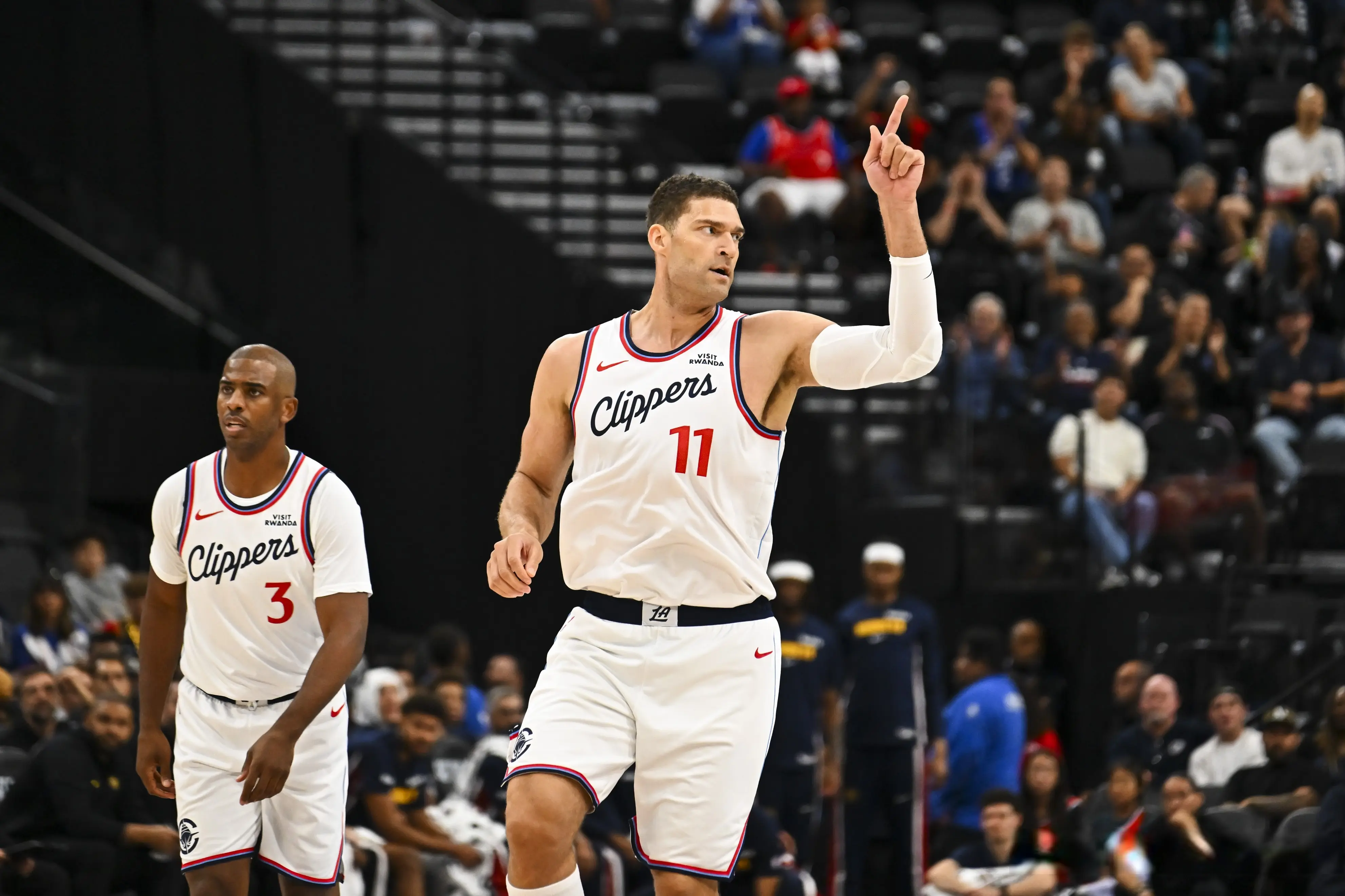 entit, 国王, 领先